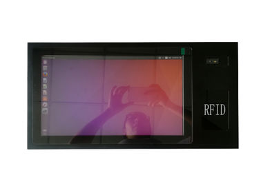 15,6 met groot scherm verplaatsen de Industriële Aanrakingscomité Beschikbare centimeter voor centimeter Scanner 3G van PC RFID QR Corde